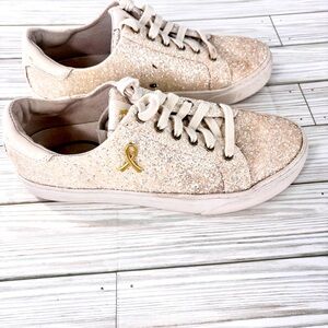 Nursemates align sneakers Glitters Size 8M Leather Lining and Sock